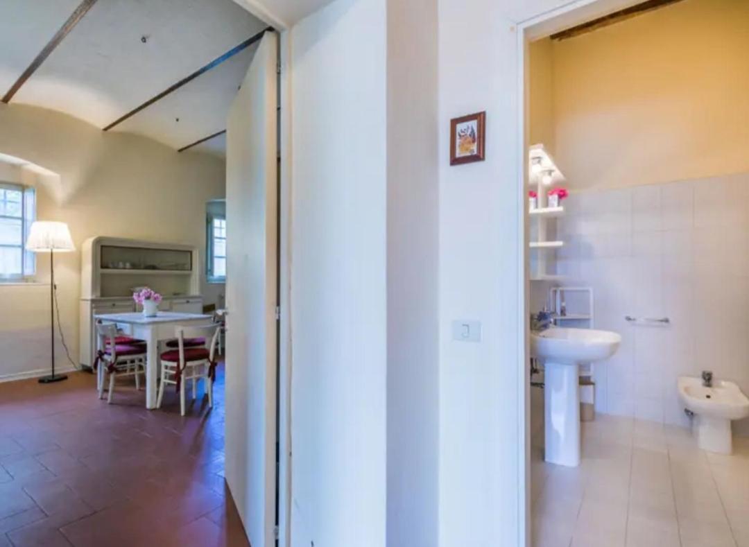 פוג'יבונסי Agriturismo La Moraia מראה חיצוני תמונה