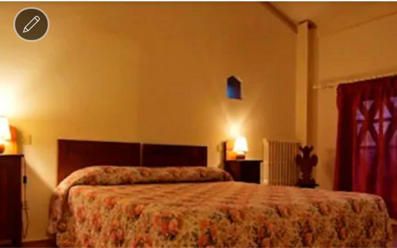 פוג'יבונסי Agriturismo La Moraia מראה חיצוני תמונה
